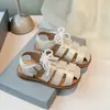 Sandálias Infantis 2026 Nova Coleção Primavera e Verão Sandálias Casuais Infantis Estilo Coreano Sandálias de Praia Princess Toe-Toe Sapatos Infantis