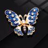 Broche de pedrería Corsage de alta gama japonés y coreano Color combinable Broche de mariposa con aceite de goteo Nuevo broche de animal Hebilla