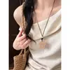 Collar con colgante de flor tejida estilo étnico bohemio para mujer, accesorio largo para vacaciones, accesorio de viaje del oeste de Sichuan