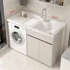 Gabinete de lavandería para balcón de aluminio tipo panal con lavadora integrada, incluyendo una tabla de lavar y un fregadero de piedra de cuarzo artificial con una barrera de agua