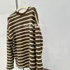 Camiseta Rayada de Felpa de Pelo de Conejo Color Café para Mujer, Otoño e Invierno, Top Básico Grueso Suave tipo Perezoso Amigable con la Piel, Nuevo 25