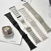 Fábrica Adequado para Apple Watch S11/S10 Pulseira de Metal com Três Fileiras de Contas com Fecho em Forma de I Pulseira de Aço Inoxidável