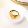 Anillos de Acero de Titanio Estilo Europeo y Americano con Logo Grabado a Láser, Adecuados para Hombres y Mujeres, Chapados en Oro Real de 18K, Personalizables con Grabado, Anillos de Acero Inoxidable DIY