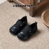 Zapatos de Malla para Niños 2026 Verano Cerrados Transpirables Sandalias de Malla para Niños Cinta Mágica Puntera Dividida Falsa Zapatos de Pezuña de Cerdo Modernos
