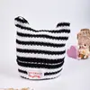 Gorro de Punto con Orejas de Gato Rayado Bloque de Color Diseño de Nicho Estilo Japonés Y2K Lindo Versátil Personalidad Gorro para el Frío
