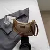 Bolso de Hombro Color Bloque Patchwork de Moda 2026 Nuevo Estilo de Verano Bolso de Hombro Simple y Único Versión Coreana Bolso de Mano con Cadena Bolso Cruzado