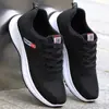 Sapatos Masculinos de Outono Confortáveis Respiráveis Flyknit Sapatos Masculinos Estudante Simples Sola Plana Sapatos de Corrida Comércio Exterior Casuais Sapatos Esportivos Masculinos