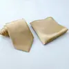 Conjunto de Gravata Masculina de 8cm Amarrada à Mão com Lenço de Bolso Liso Quadrado Pequeno, Terno de Uma Cor, Traje Formal de Negócios