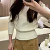 Suéter rosa de intrincado patrón de ganchillo estilo coreano para mujer, otoño e invierno, ajuste ceñido, adelgazante, de longitud corta, manga larga