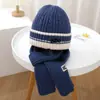 Conjunto de Dos Piezas de Gorro y Bufanda de Invierno para Niños Bordado con Letras Caliente para Exteriores Tejido Traje Nuevo