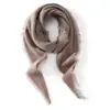 Nueva colección de otoño e invierno: Bufanda y chal de punto de cachemira de color liso, una bufanda triangular de estilo coreano con borlas, perfectos para superponer y mantenerse abrigado
