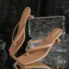 Sandalias de Moda de Verano Estilo Nuevo Europeo y Americano con Tira entre los Dedos para Mujer, Chanclas de Tacón Alto Estilo Hada de Nicho para Mujer