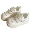 Zapatillas deportivas de suela gruesa para mujer que aumentan la altura 2026 nueva primavera superventas lindas de gatito estudiante versátiles deportivas casuales mocasines