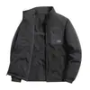 Jaqueta de trabalho masculina, corte solto, outono/inverno, forrada com fleece, gola alta, reversível, estilo simples e casual, com múltiplos bolsos