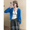 Cárdigan de punto hueco color azul Klein para mujer, estilo corto ajustado para principios de otoño, extremadamente favorecedor, top de dopamina