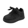 Zapatillas Bajas Infantiles para Niños y Niñas, Nuevo Modelo 2026 Zapatos Blancos de Estudiante, Zapatos Casuales Versátiles de Suela Suave para Niños