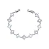 Pulsera de trébol de cuatro hojas de nuevo estilo coreano de lujo ligero, versátil, dulce, moderna, diseño de nicho, pulsera exquisita con forma de diamante de circón