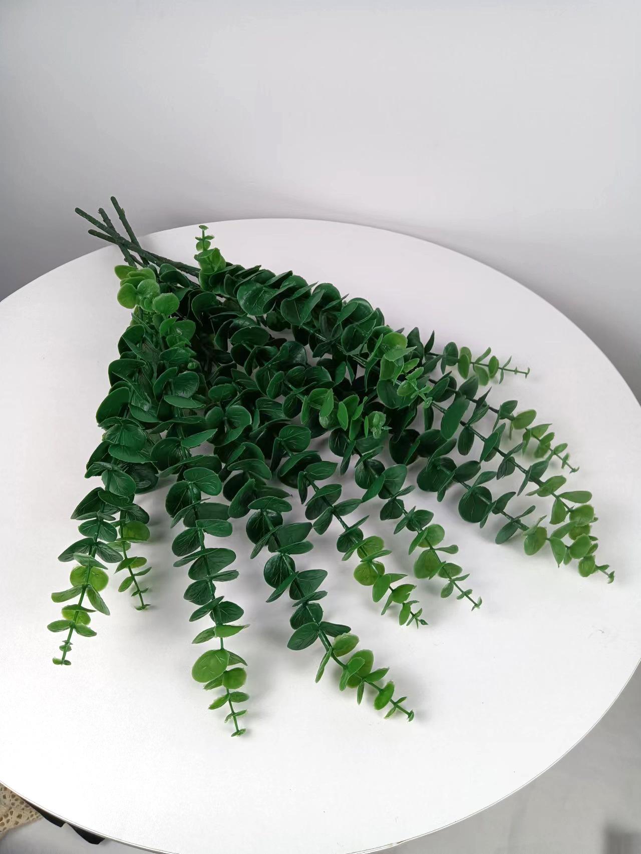 插花配草