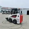 Carregadeiras de montar movidas a combustível de fábrica, minicarregadeiras de pneus e pequenas carregadeiras de limpeza para fazendas