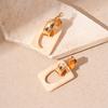 Brincos de Argola Quadrados Geométricos de Resina Europeus e Americanos, Estilo Fashion Dupla Face, Brincos Elegantes de Nicho de Alta Qualidade para Mulheres