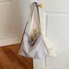 Bolso de Hombro Nuevo para Viajes Diarios de Mujer, Gran Capacidad 2026, Piel de Cera de Aceite, Bolso de Axila Texturizado, Ligero y Sencillo