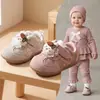 Zapatos para Caminar de Bebé 2026 para Niñas, Nuevo Modelo de Otoño Zapatos de Entrenamiento Alemanes, Tenis Suaves para Niños, Zapatos Deportivos para Niños Pequeños