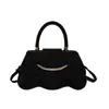 Bolso Pequeño Cuadrado Versátil de Diseño de Nicho de Moda para Mujer 2026 Elegante de Color Sólido Estilo Pequeño Chanel Alta Textura Bolso Cruzado de Mano