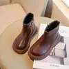 Botas de Combate da Moda para Meninas 2026 Verão Novo Estilo Crianças Antiderrapantes Resistentes ao Desgaste Botas de Couro Menina Bebê Princesa Casual Botas Individuais