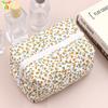 Bolsa de cosméticos pequena e fresca estilo japonês e coreano, bolsa de cosméticos floral de grande capacidade, bolsa de cosméticos pequena e portátil com flores, bolsa de lavagem