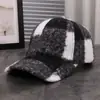 Nuevo Color de Moda de Otoño Temprano Bloqueo de Color Simple Versátil Decorativo Gorra de Béisbol Cálida Cómoda Cortavientos Adelgazante Facial Sombrero para el Sol