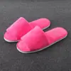 Pantuflas desechables de color sólido de forro polar coral, pantuflas para pareja de hotel y casa de huéspedes, pantuflas gruesas para habitación de hotel al por mayor
