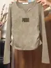 Camiseta de mujer de manga larga con cuello en V de algodón puro, nuevo modelo 2026, top caqui ajustado con fruncido lateral para ceñir la cintura, para otoño