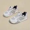 Nuevos Zapatos Ligeros de Argán Verano Retro Malla Resistentes al Desgaste 2026 Zapatos de Entrenamiento Alemanes Ligeros Zapatos Deportivos Casuales para Mujer