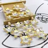 Horquilla para el Cabello con Flor de Glicinia de Perla Sintética Estampada en Oro con Borde Dorado Estilo Vintage Flor de Pétalo Hecha a Mano para Manualidades Accesorio para el Cabello