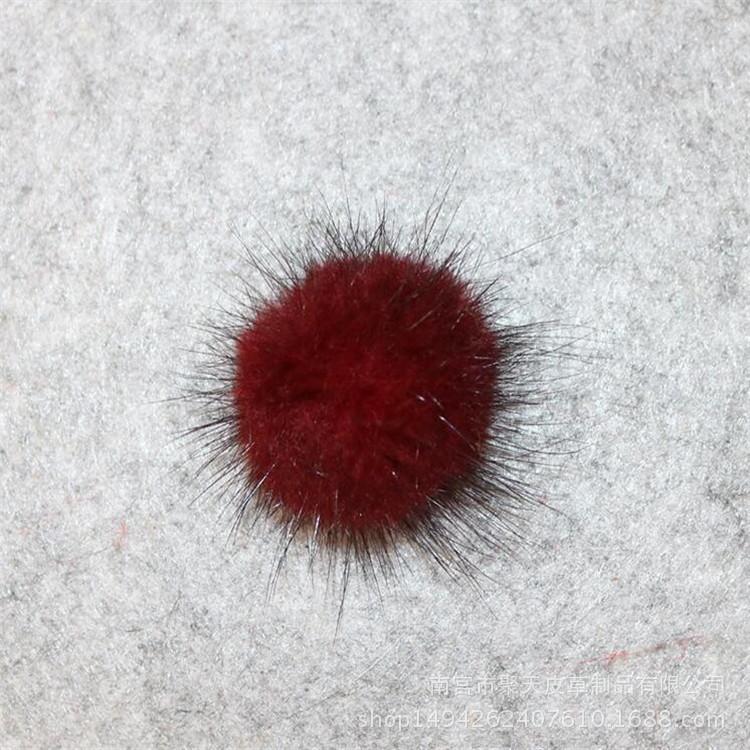 酒红色