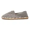 Casal sapatos de lona sapatos de palha sapatos masculinos e femininos sapatos baixos tendência lazer preguiçoso pescador sapatos de linho fabricantes atacado