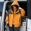 Chaqueta para Niñas 2025 Nueva Ropa de Otoño para Niños Grandes Chaqueta Desmontable Tres en Uno Engrosada de Otoño e Invierno para Estudiantes de Secundaria
