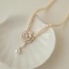 Collar de camelia con cadena de perlas de nicho simple para mujer, colgante fresco de verano, cadena de clavícula con flores para el cabello
