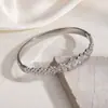 Pulseras de Acero Inoxidable Más Vendidas Transfronterizas Europeas y Americanas, Pulseras Geométricas Exageradas de Gama Alta para Hombres y Mujeres, Fabricante