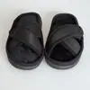 Pantuflas de Malla con Tira Cruzada y Forro de Felpa para Hombre, Pantuflas de Interior Antideslizantes de Suela Suave para Todas las Estaciones