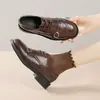 Sapatos femininos brogue de sola macia estilo britânico esculpidos, outono de 2026 novos mocassins populares britânicos retrô com cadarço