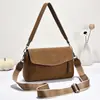Elegante y versátil, bolso cuadrado pequeño de solapa clásico de moda, bolso cruzado de hombro de moda estética para mujer