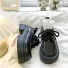 Mocasines de punta redonda y suela gruesa con cordones trenzados, diseñados para mujer, con un estilo dulce y cool, versátiles para varios atuendos y con una estética retro preppy.