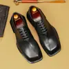 Zapatos de boda hechos a mano para hombre, zapatos formales de cuero para negocios, cuero genuino, estilo británico, lujo ligero, puntera ancha, zapatos de hombre de alta gama