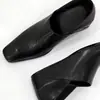 Versión de Piel de Vaca~Estilo Británico Nicho Zapatos Mocasines Cuadrados sin Cordones con Aumento Oculto de Altura para Mujer, Primavera 2026 Zapatos Pequeños de Piel
