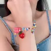 Pulsera de Cuentas Pequeñas Coloridas Estilo Little Red Book, Blanqueadora y de Aspecto Elegante, Estilo Fresco para Mujer, Accesorios Coloridos de Caramelo y Dopamina para Verano