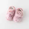 Directo de fábrica felpa gruesa suela de goma antideslizante resistente al desgaste cálido para bebé recién nacido niño pequeño zapatos de algodón BMB3145