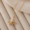 Collar de Acero Inoxidable Mariposa para Mujer Fabricante Mayorista Venta Directa Joyería Circonita Micro-Pavimentada Tendencia de Moda Accesorios de Estilo Versátil
