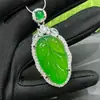 Pingente de Gelo de Jade de Alta Qualidade, Novo Estilo Chinês Banhado a Prata com Ágata Incrustada, Novo Modelo de Buda Barrigudo, Comparável a Pingentes de Jade e Pedras Preciosas