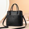 2025 Nova Bolsa Tote de Grande Capacidade Feminina Couro Macio Tecido Bolsa de Ombro All-match Commuter Bolsa de Axila Moderna